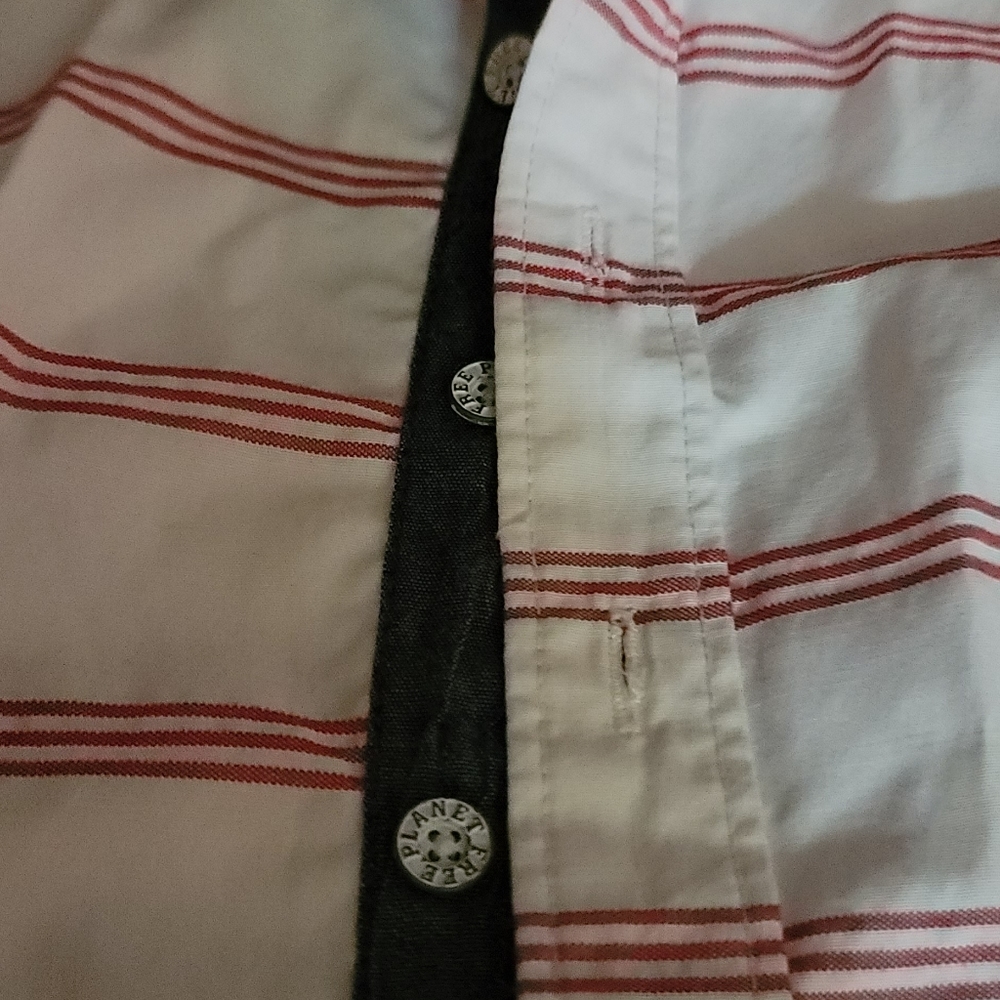 ⏳6/$24 Button Down - Picture 3 of 3